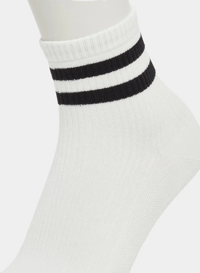 ستايلي Styli Set of 2 - Dual Stripe Socks