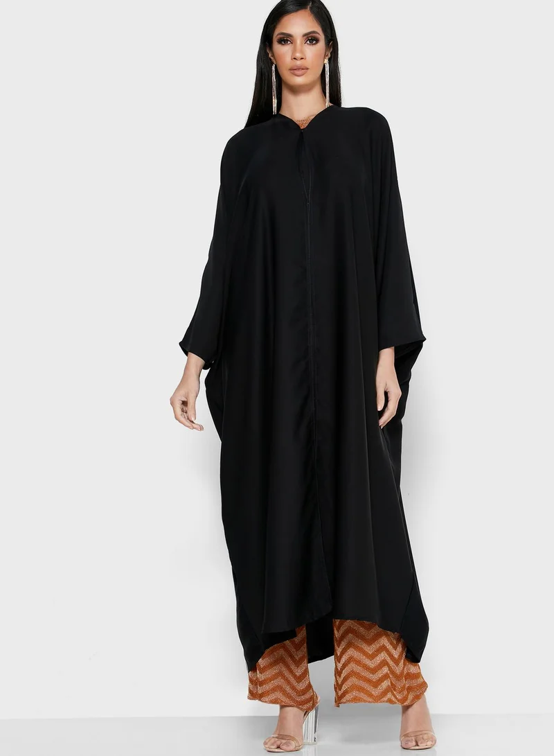 Khizana Essential Butterfly Cut Abaya