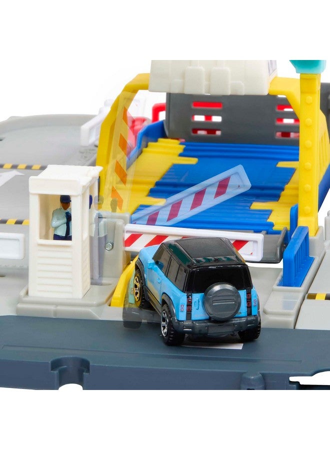 MATCHBOX مجموعة ميناء العبّارة HMH29 من ماتش بوكس مع عبّارة مزودة بعجلات قابلة للفصل، عناصر للتفعيل يدويًا أو بمساعدة سيارة لاند روفر، لعبة للأطفال من 3 سنوات فما فوق - Image 5