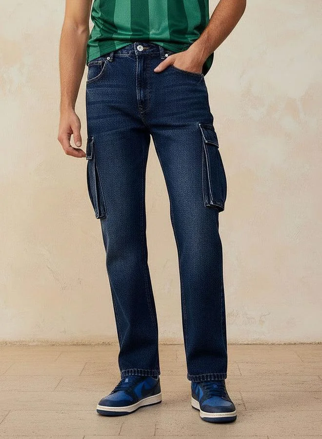 Men Regular Fit Mid Rise Cargo Jeans