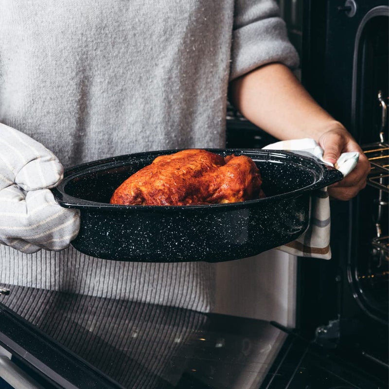 Granite Ware 13-inch oval roaster with Lid. Enameled steel design to accommodate up to 7 lb poultry/roast. Resists up to 932°F. Ideal for preparing meals for two! - Image 3