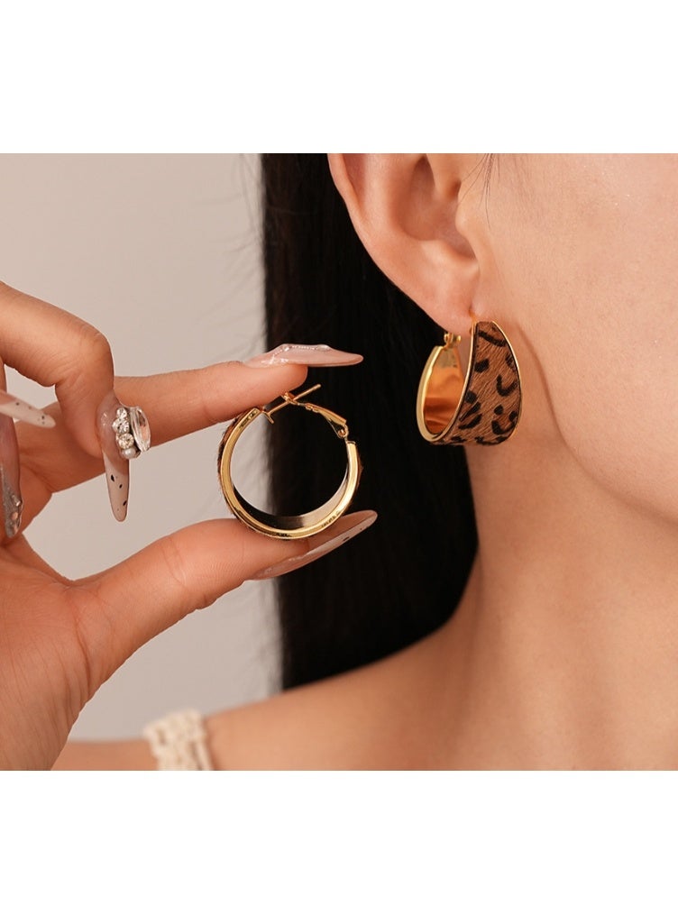 لاتين أقراط نسائية عصرية بإبرة فضية - Image 1