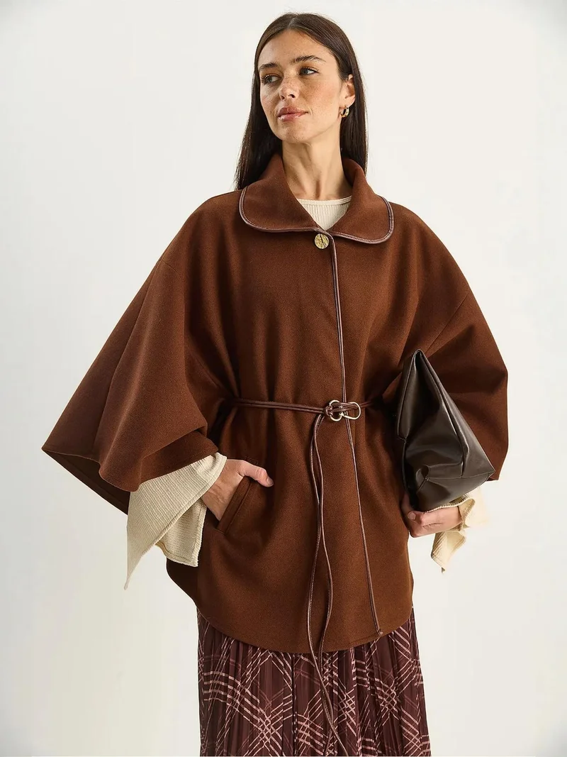 Bianco Lucci LUCCI Oversized Textured Wool Blend Overcoat with Jacket Collar