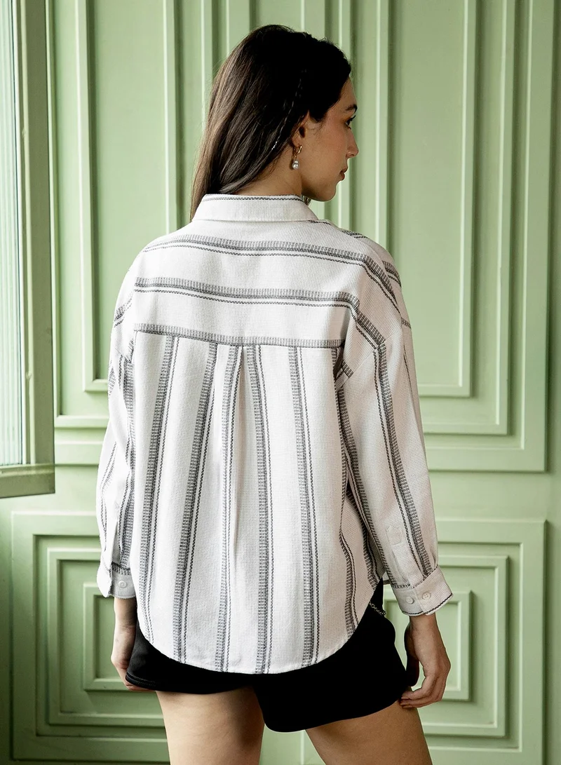 Pinacolada  Women's Charcoal Grey:Chalk White Shadow-Striped Woven Oversized Shirt | نساء | أكمام طويلة | مخطط | طوق منتشر | كاجوال كبير الحجم | قميص for Women | Best Price UAE