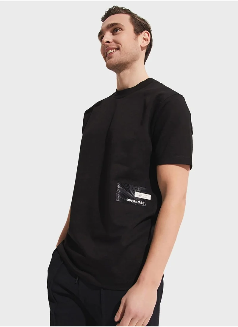 JUNE Printed Crew Neck T-Shirt
