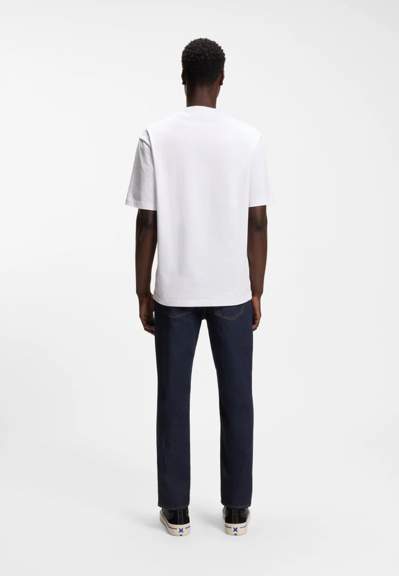 هوجو جينز بقصة ضيقة من قماش الدينم المطاطي باللون الأزرق الداكن