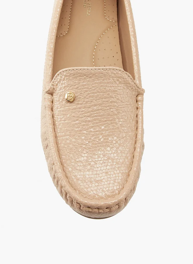 فلورا بيلا من شو إكسبرس Textured Slip-On Moccasins