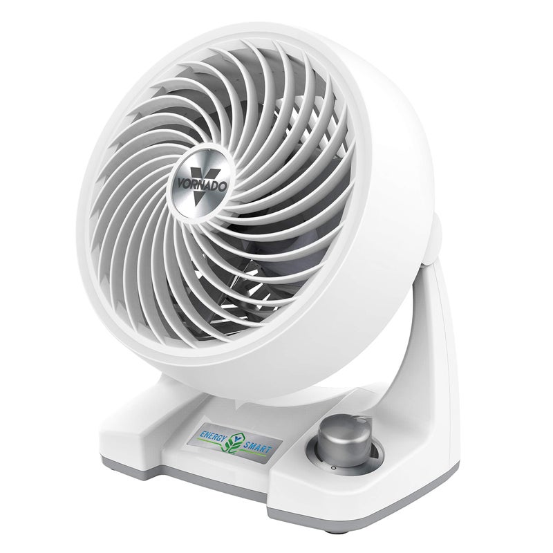 Vornado مروحة فاندورادو 133DC الذكية للطاقة بتصميم مدمج مع تحكم في السرعة المتغيرة، تبريد شخصي قوي، حركة دوامة مميزة، قابلية الميل القابلة للتعديل، مروحة لغرفة النوم، المطبخ، والمنزل، بيضاء - Image 1