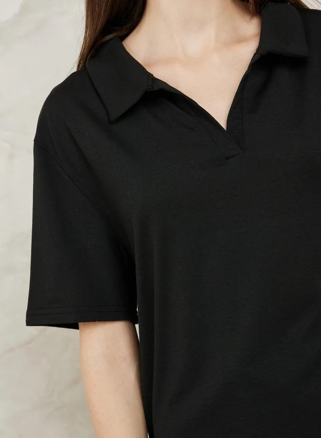 ستايلي V Neck Collared Shirt & Cuff Pyjama Set