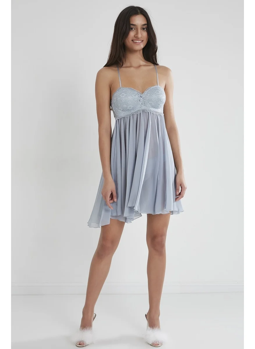 بيير كاردان 880 Satin Nightgown - Mist