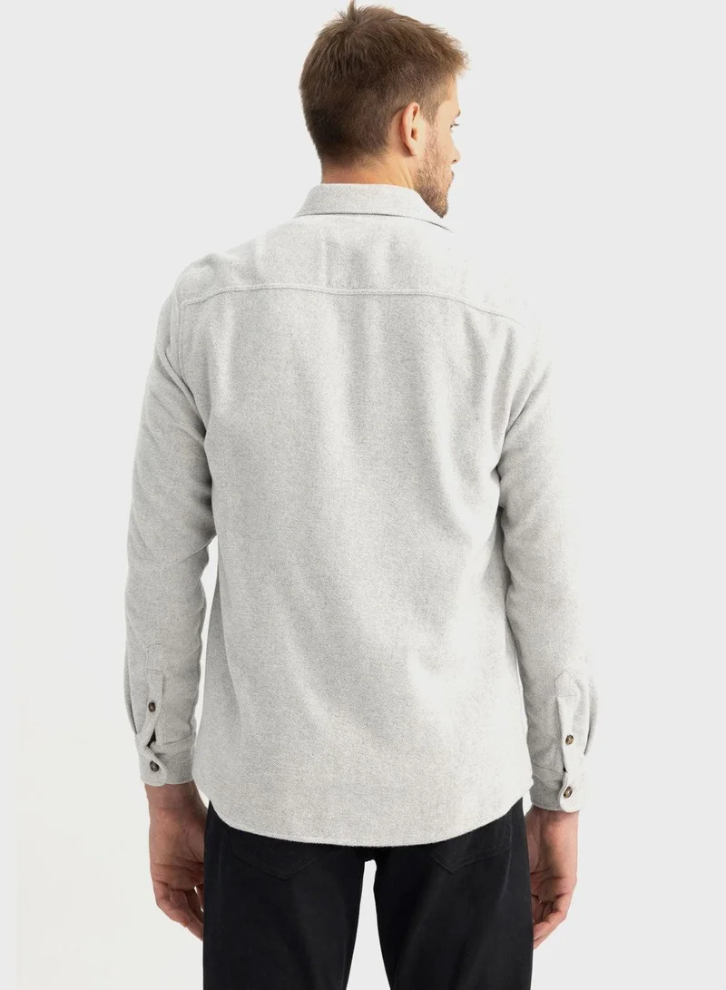 DeFacto Essential Regular Fit Shirt