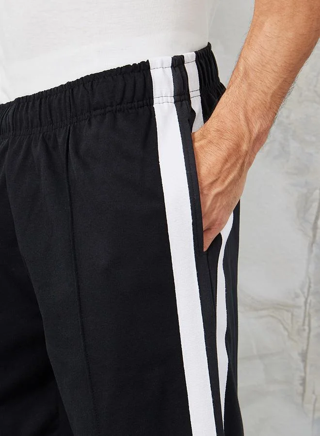 Styli Side Contrast Tape Detail Relaxed Fit Jogger