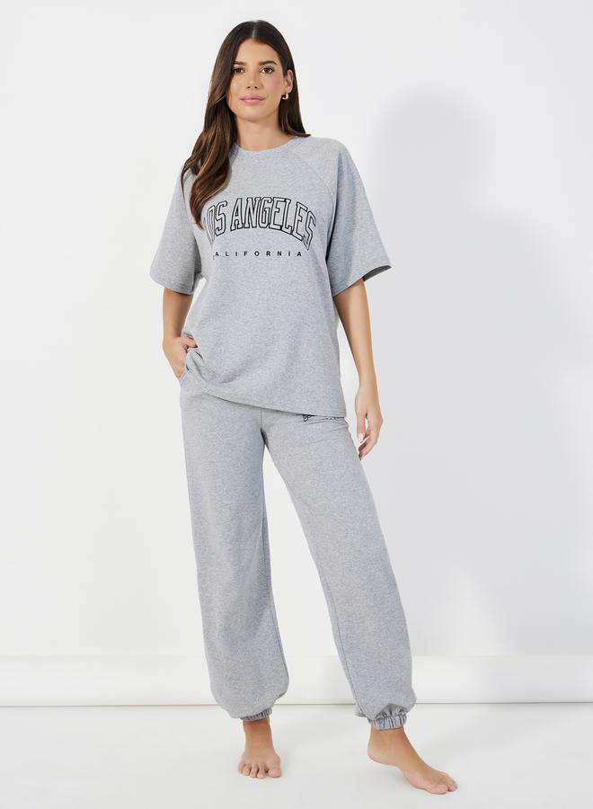 Styli Los Angeles Raglan Sleeve Top & Joggers Lounge Set - Image 2
