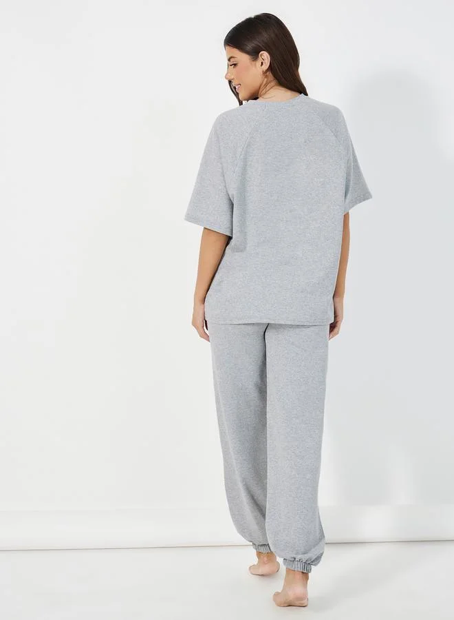 Styli Los Angeles Raglan Sleeve Top & Joggers Lounge Set