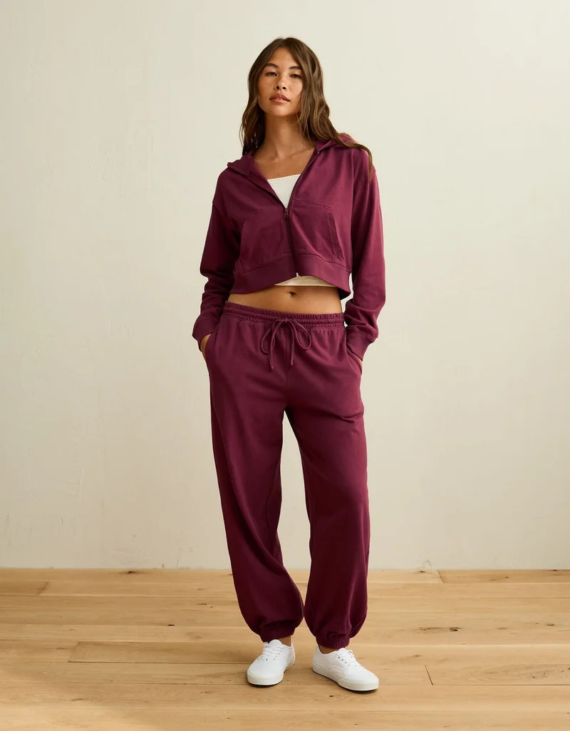 American Eagle AE High-Waisted Saturday Jogger