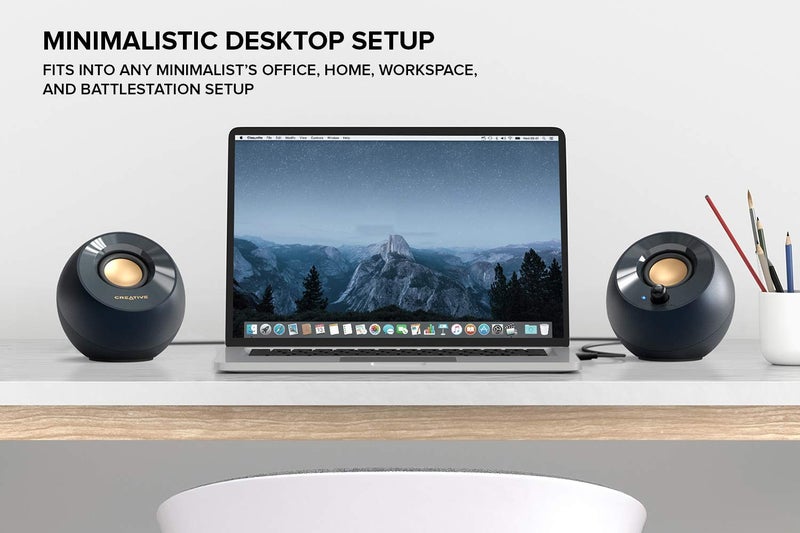 Creative كرييتف بيبل V2 - مكبرات صوت مكتبية بتصميم بسيط تعمل بتقنية USB-C 2.0، مدخل AUX 3.5 مم، 8W RMS مع ذروة 16W لأجهزة الكمبيوتر واللابتوبات، مزود بمحول Type-A وكابل ممتد (أسود) - Image 5