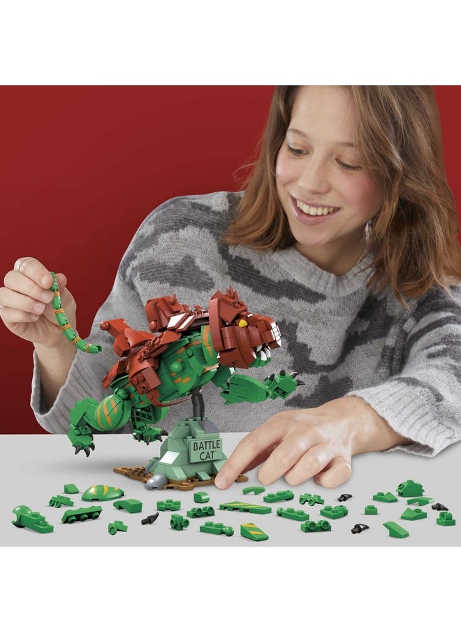 Mega Brands Mega Construx Masters of The Universe Building Toys Set, Battle Cat with 537 Pieces, 10 Inches Long, for Kids  - Image 3