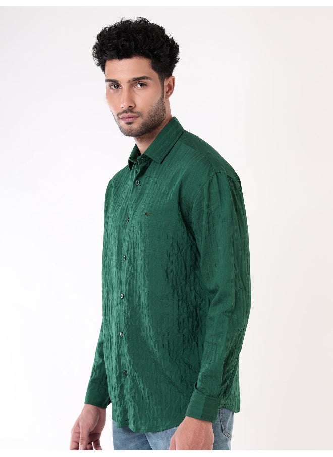 Beyoung Lush Green Full Sleeves Casual Shirt for Men  - Image 1