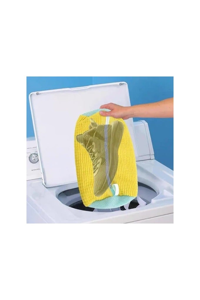 Panvil Shoe Wash Bag for Washing Machine – Laundry Bag with Soft Protective Padding, Zipper Closure & Hanging Loop – Shoe Protector Pouch for Safe, No-Damage Cleaning – Fits Most Shoe Sizes  - Image 3