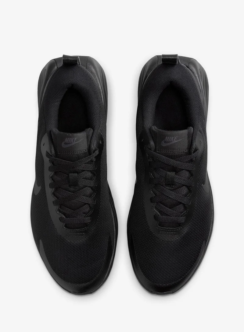 نايكي برومينا