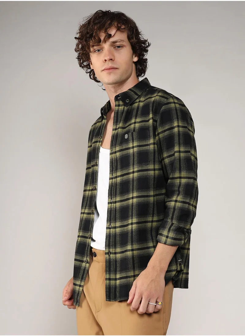 Campus Sutra Men's Midnight Black & Sage Green Brushed Buffalo Check Shirt