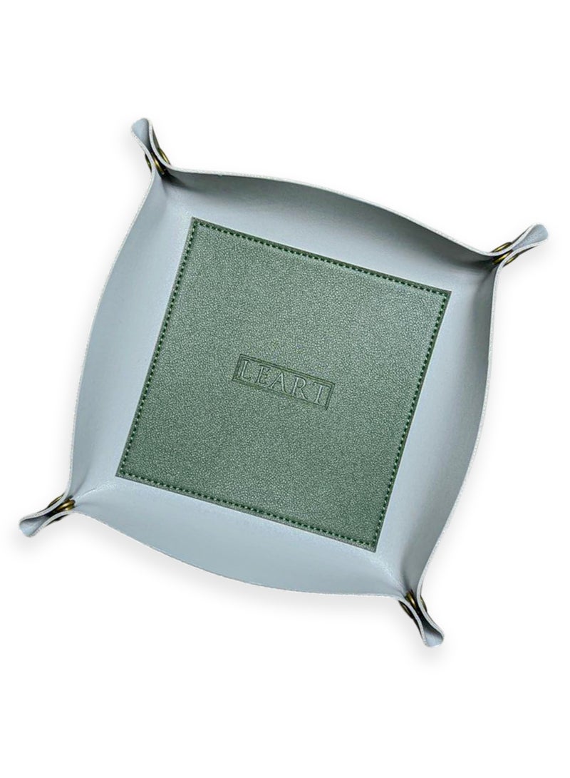 لي آرت Valet Tray - صينية صغيرة ومدمجة لتخزين الأغراض | منظم للمكتب، بجانب السرير، مدخل المنزل | صينية لتخزين المفاتيح والعملات المعدنية والقرطاسية والمجوهرات (أخضر زمردي)  - Image 1