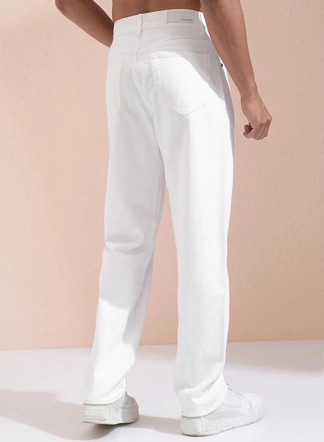HIGHLANDER Mid-Rise Relaxed Fit Jeans by Styli