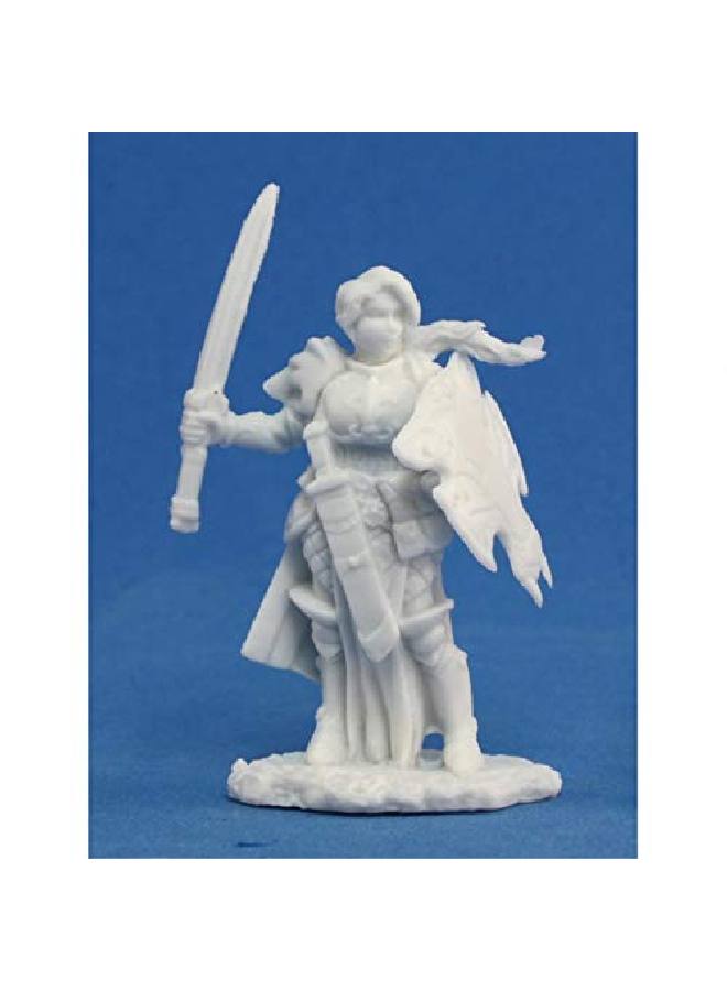 Reaper Trista Female Warrior (1) Miniature - Image 1