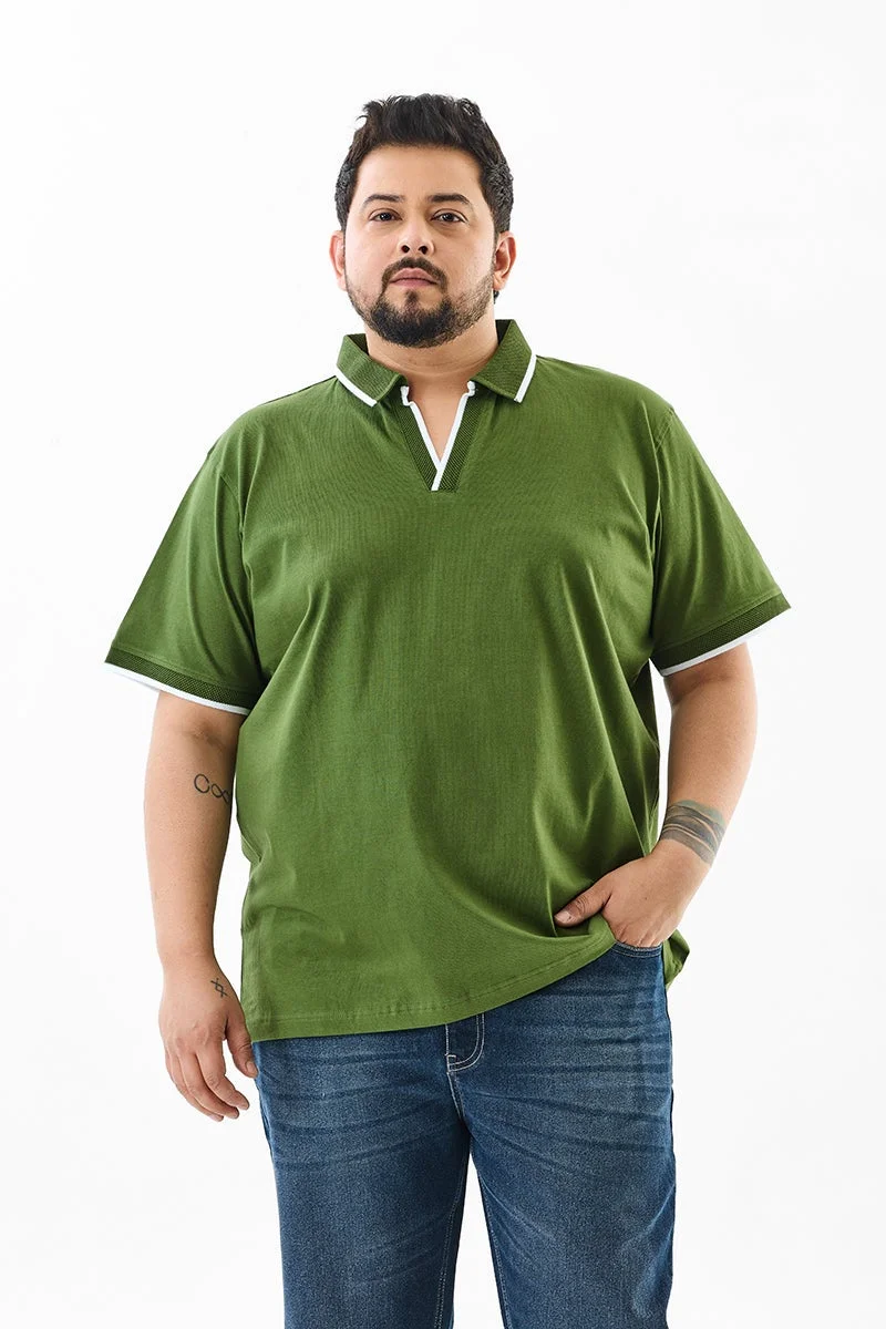 سنيتش Olive Solid Half Sleeve Regular Fit Plus Size T-Shirt