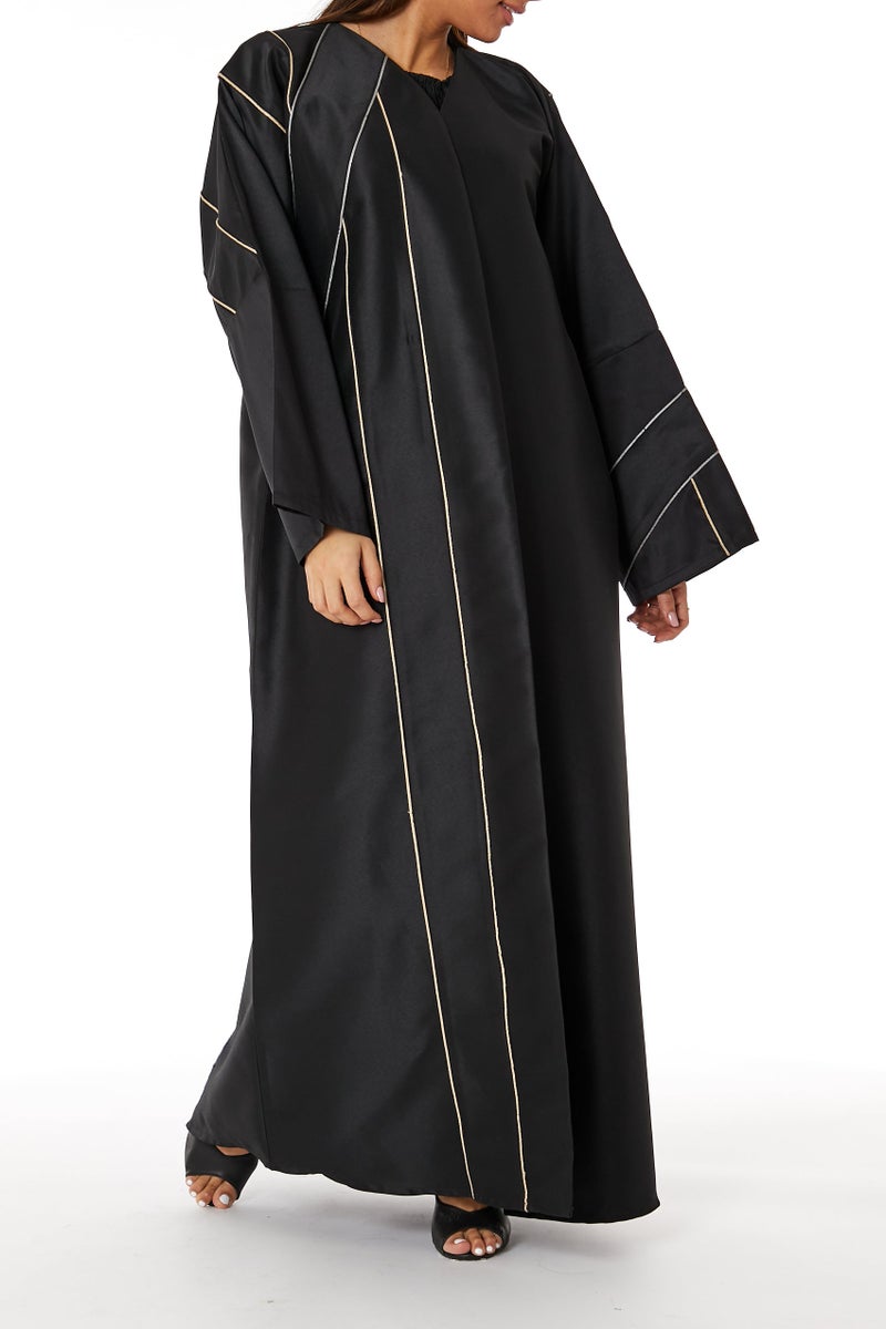 Moistreet Satin V-Neck Contrast Lining Abaya - Image 5