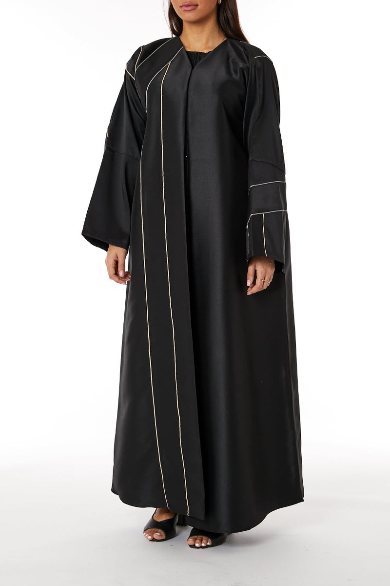 Moistreet Satin V-Neck Contrast Lining Abaya - Image 2