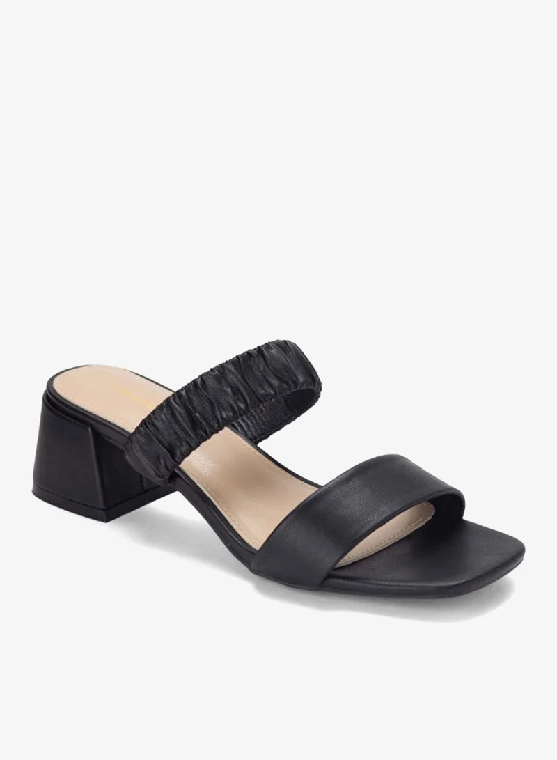 باتا صندل كاجوال بكعب عريض
