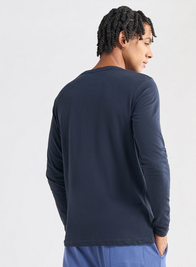 سبلاش فيڤ تيشيرت بياقة ضيقة وأكمام طويلة وطبعات - Image 3