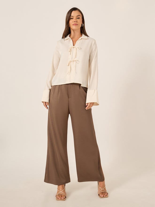 Styli Styli Oversized Spread Collar Shirt with Tie-Up Detail - Image 2