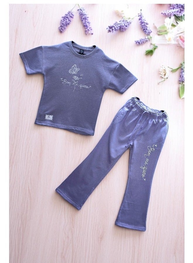 طقم ملابس بناتي مريح من القطن - تيشيرت وبنطال بنفسجي - للأعمار 2 إلى 12 سنة - Image 1