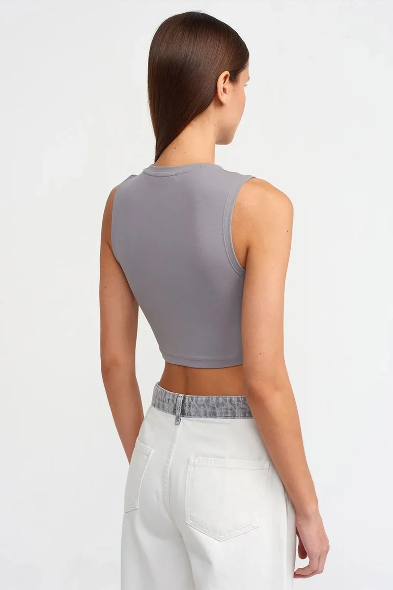 ديلفين DILVIN Sleeveless Crop Top In Cotton Jersey