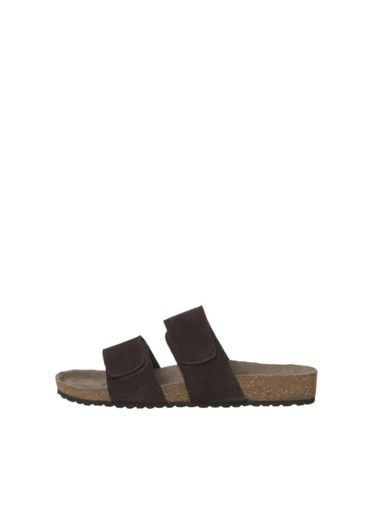 جاك اند جونز صندل كاجوال