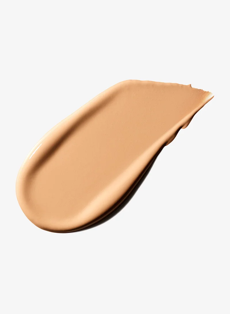 ماك كوزمتيكس كونسيلر مدعم بالسيروم من ستوديو راديانس - ان سي 15