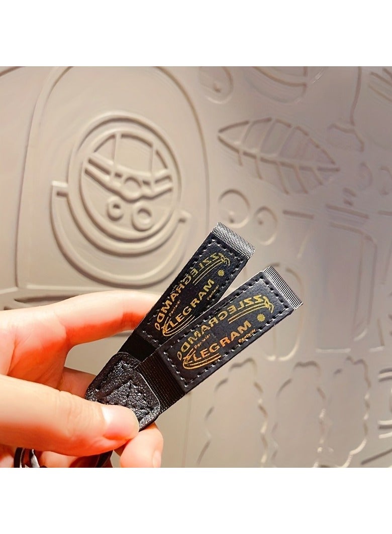 1Pcs Little Bear Keychain Creative Semi-dissected Mechanical Bear Keychain Charms - Image 3