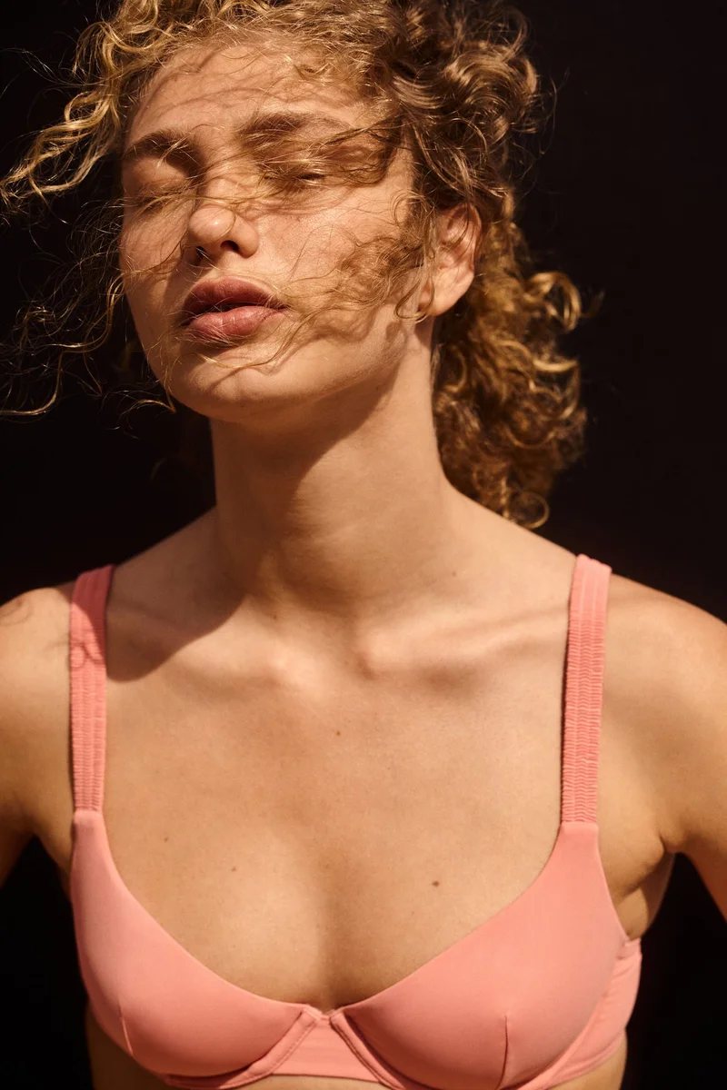 اتش اند ام بيكيني توب مُبطنة