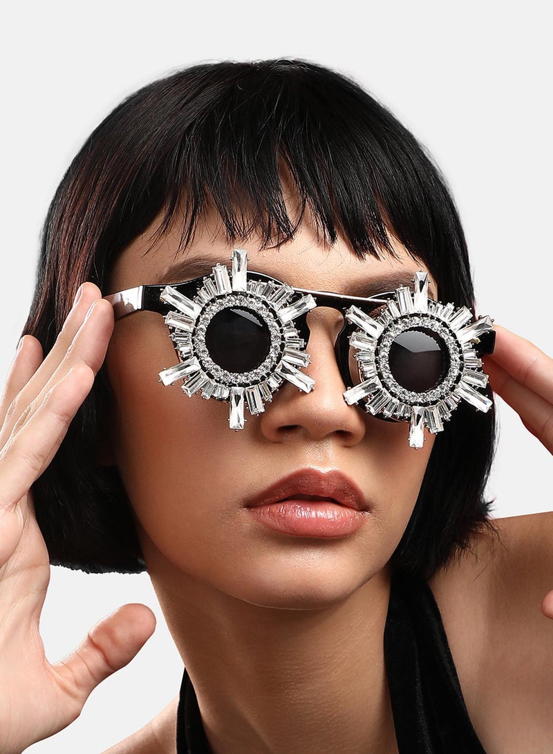SOHI Shimmering Eyewear Dazzling Artificial Sunglass Jewellery - Image 1
