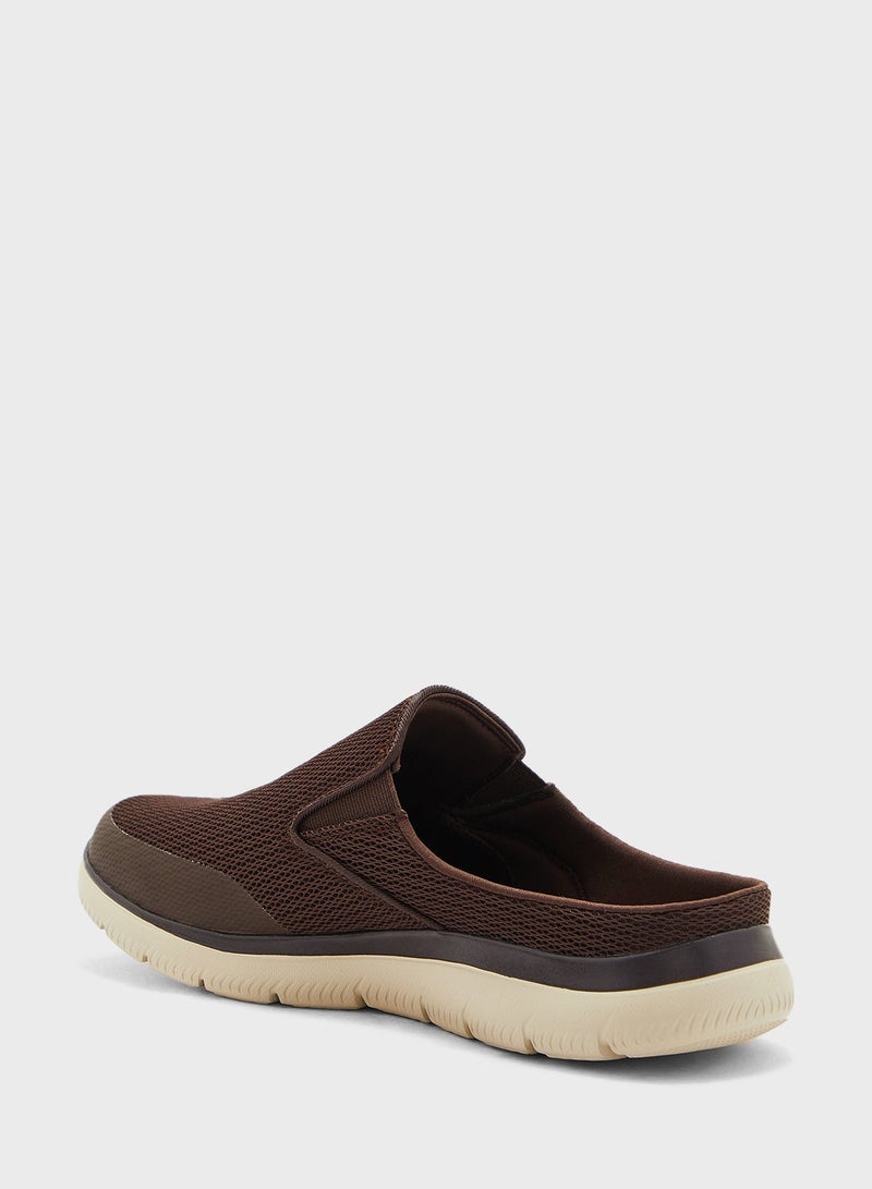 SKECHERS قمم - Image 2