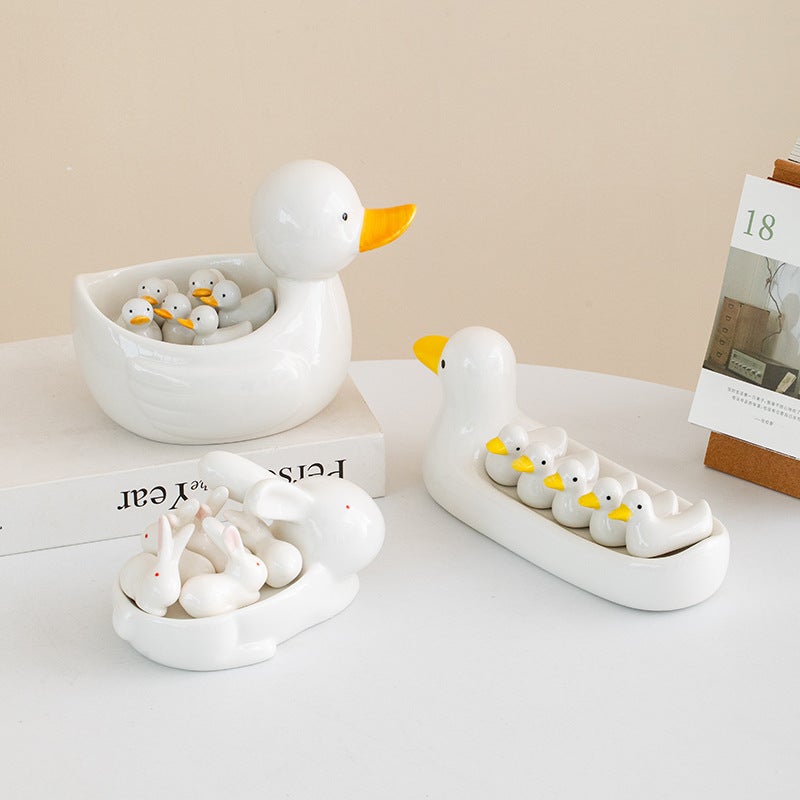 Readtu Cute Duck Ceramic Chopstick Rest - Image 1