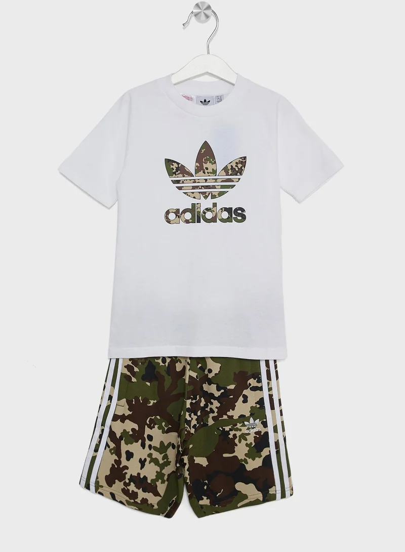 adidas Originals Essential Short T-Shirt Set
