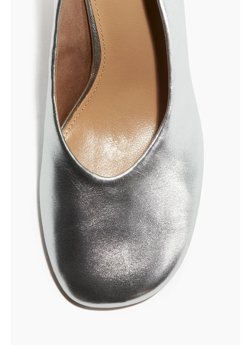 H&M Leather Court Shoes