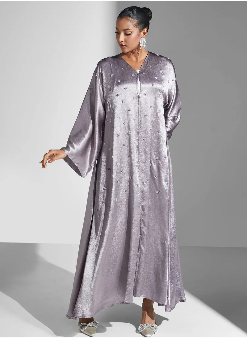 Aara Floral V-Neck Abaya