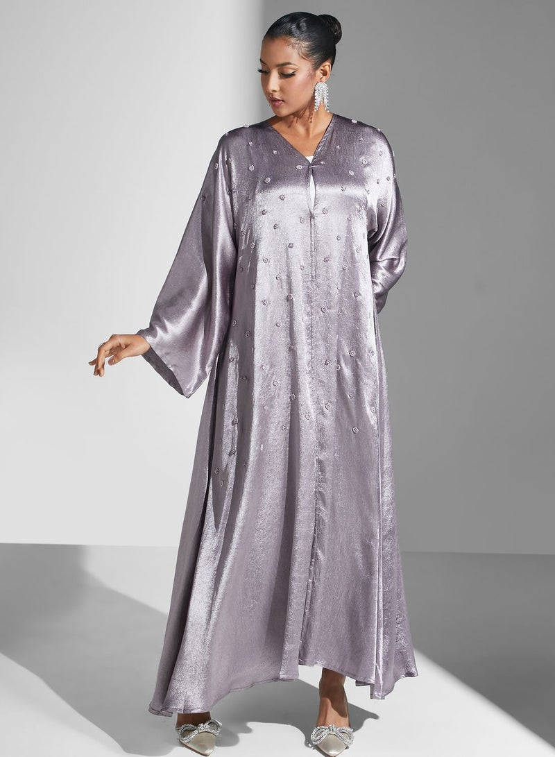 آرا عباية بياقة على شكل حرف  مزينة بالزهور - Image 5