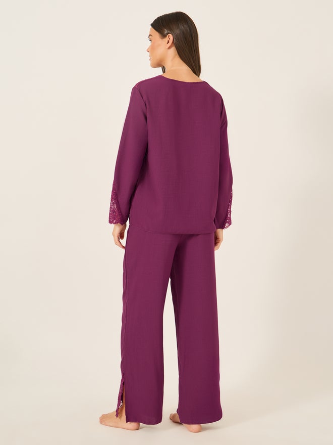 ستايلي طقم بيجامة وقميص بأزرار وإدخالات دانتيل ستايلي - Image 4