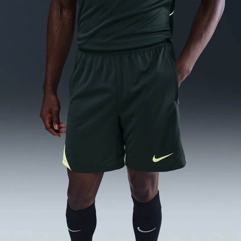 نايكي شورت كرة قدم رجالي سترايك دراي فيت