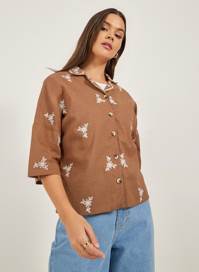 Styli Embroidered Notch Label Neck Regular Fit Top - Image 3